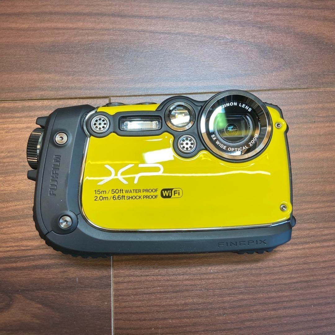 Fujifilm FinePix XP Series XP200 16.4MP Digital Camera - Yellow