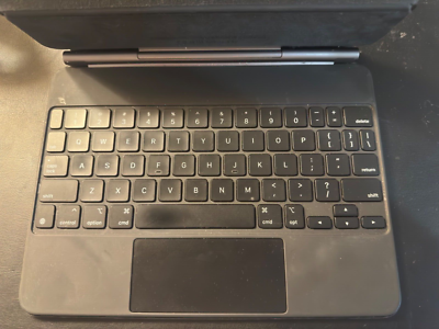 11-Inch Apple Magic Keyboard Model A2261 for iPad | eBay