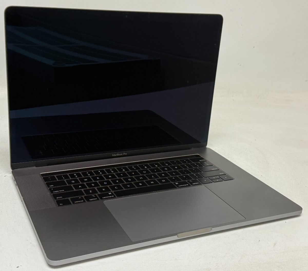 Apple MacBook Pro 2018 15