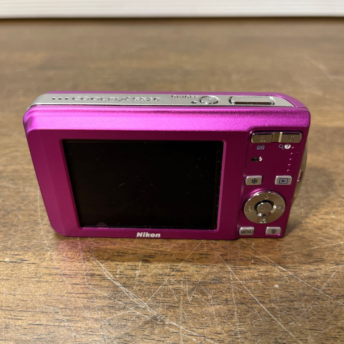 Nikon COOLPIX S520 Compact Digital Camera Pink English language w