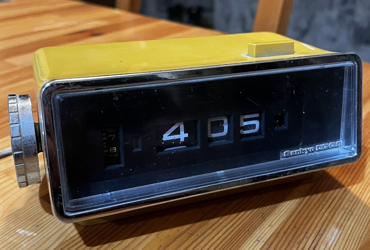Vintage Sankyo Digital 501 Alarm Clock Yellow Digi-Glo Japan