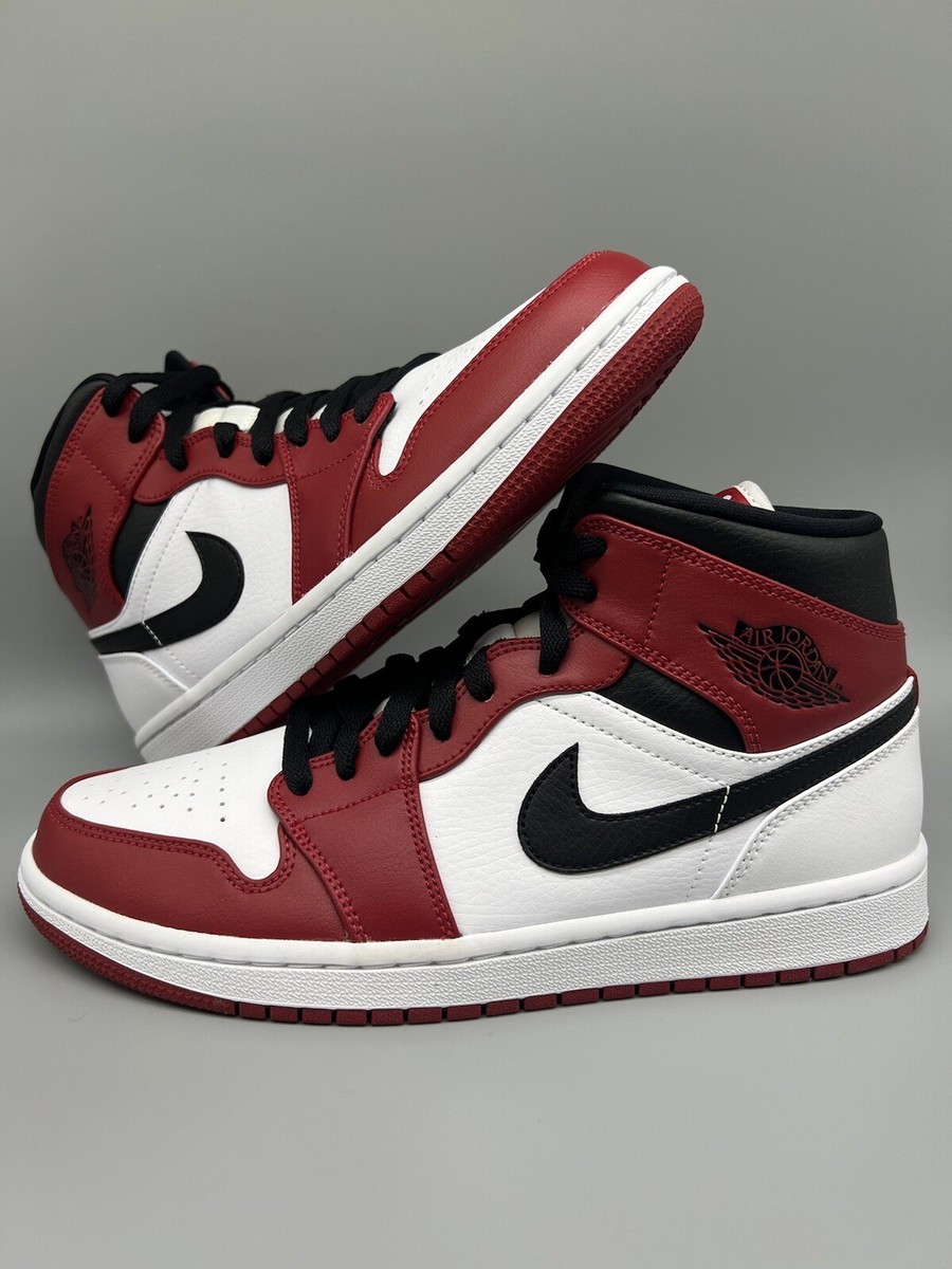 UNDER RETAIL NIKE AIR JORDAN 1 MID CHICAGO WHITE HEEL 554724-173
