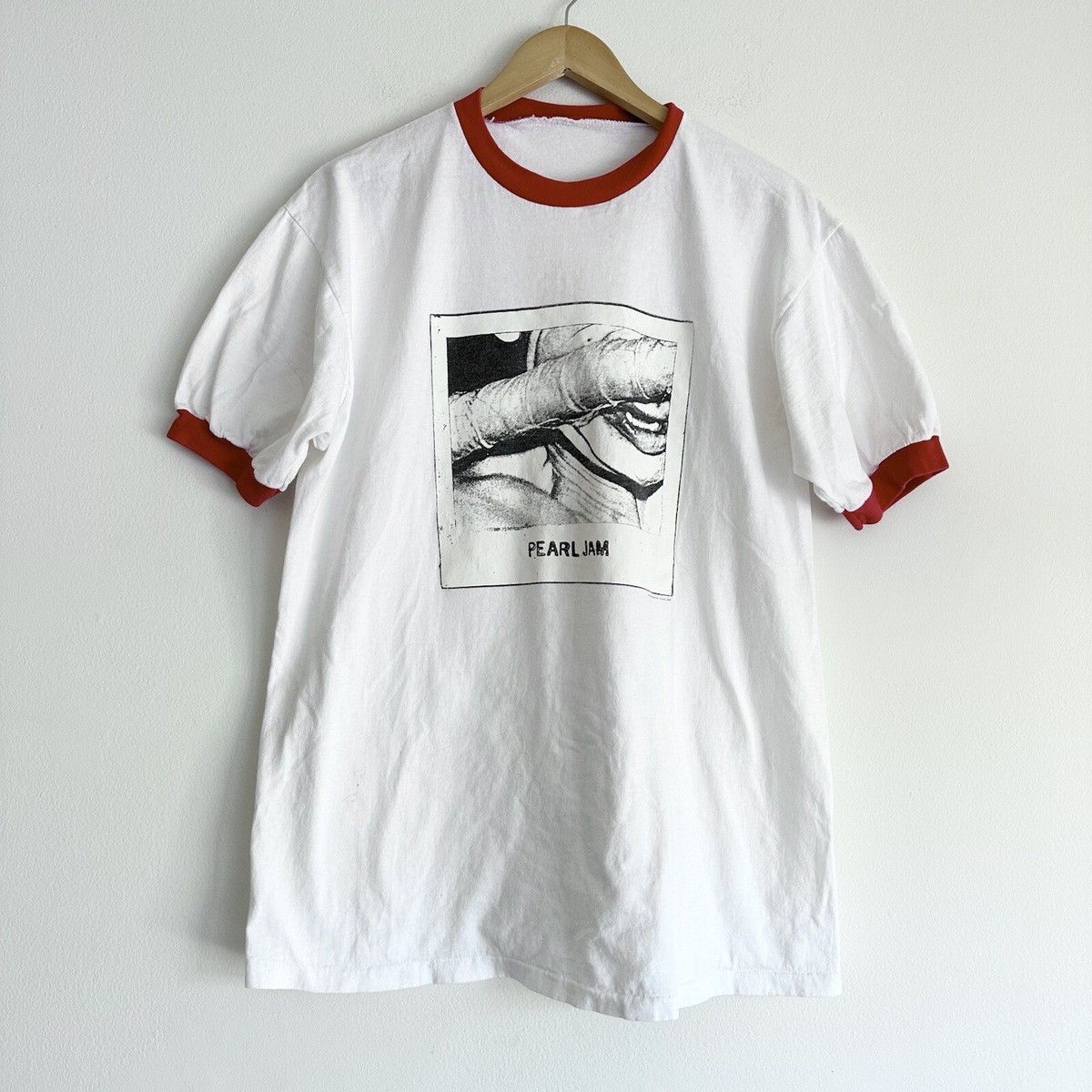 Vintage PEARL JAM 1996 Concert Band Tee Shirt Size L Tour Single