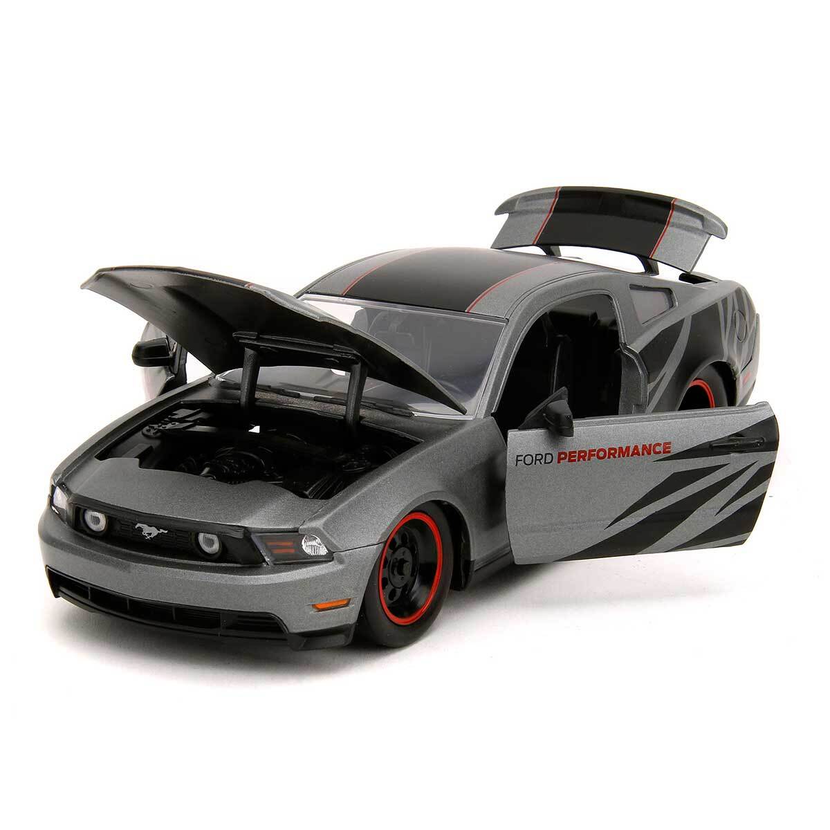 Jada Toys Bigtime Muscle Series: 2010 Ford Mustang GT 