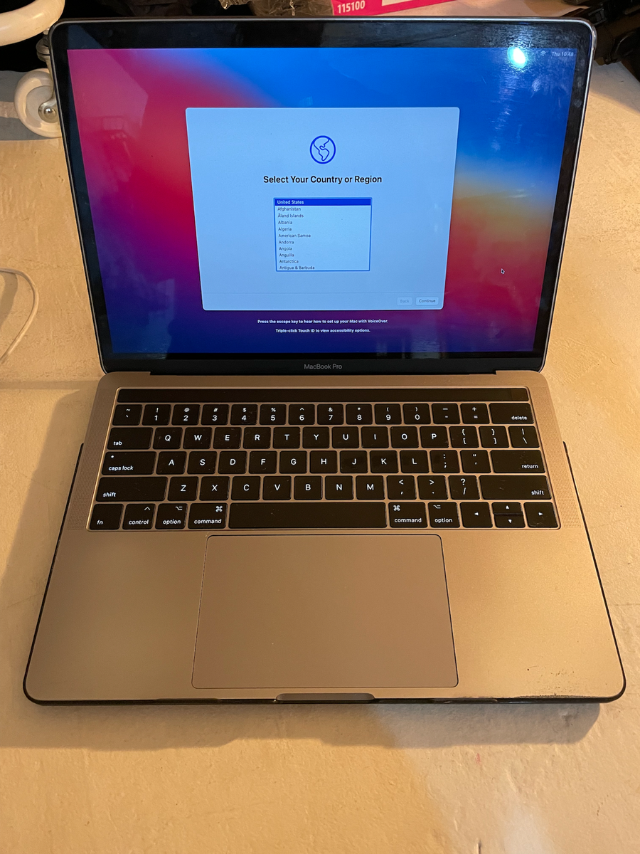 Apple A1706 MacBook Pro Touch Bar Core i5 8GB 256GB SSD Laptop