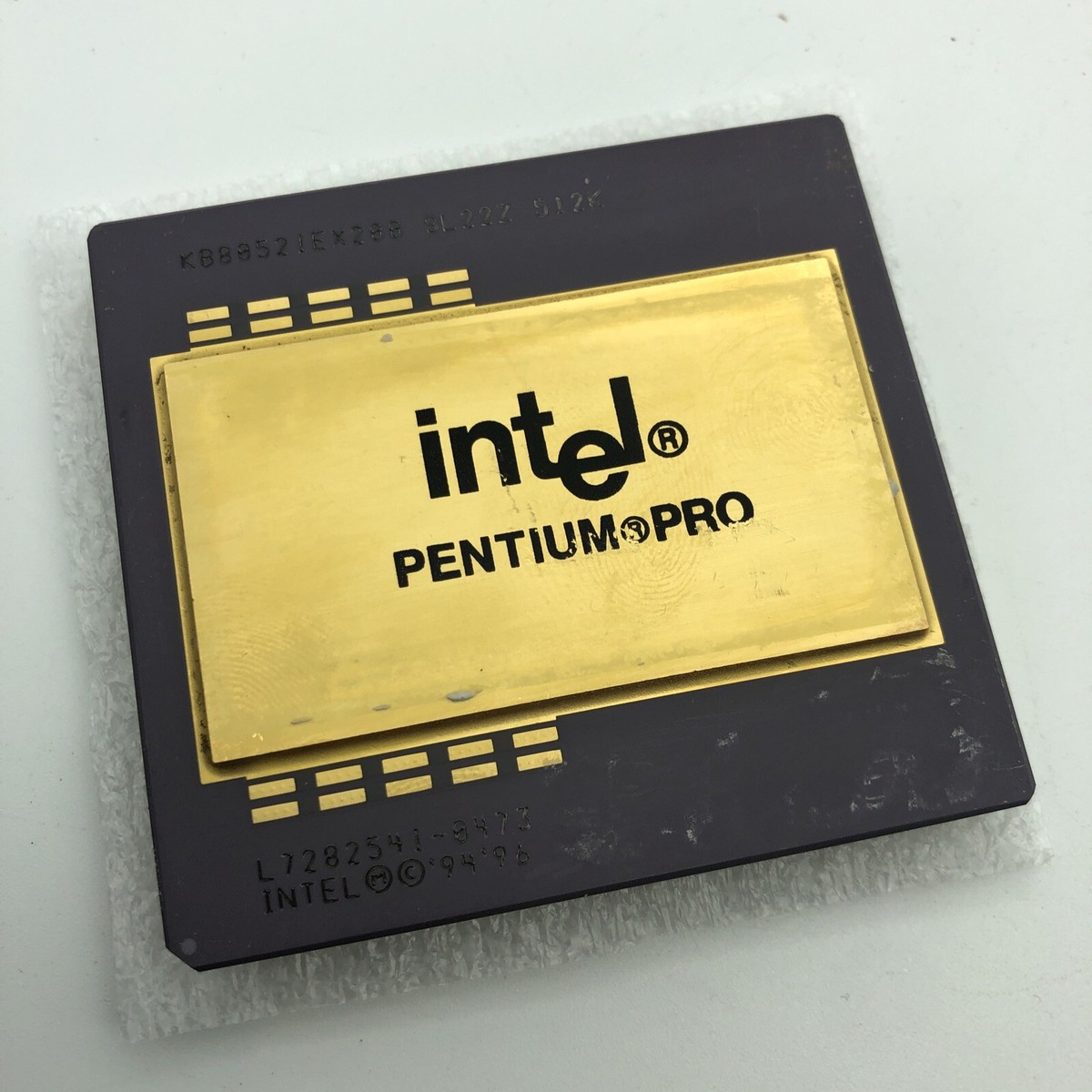 Intel Pentium Pro 200 MHz 512K L2 Socket 8 CPU Processor 1994