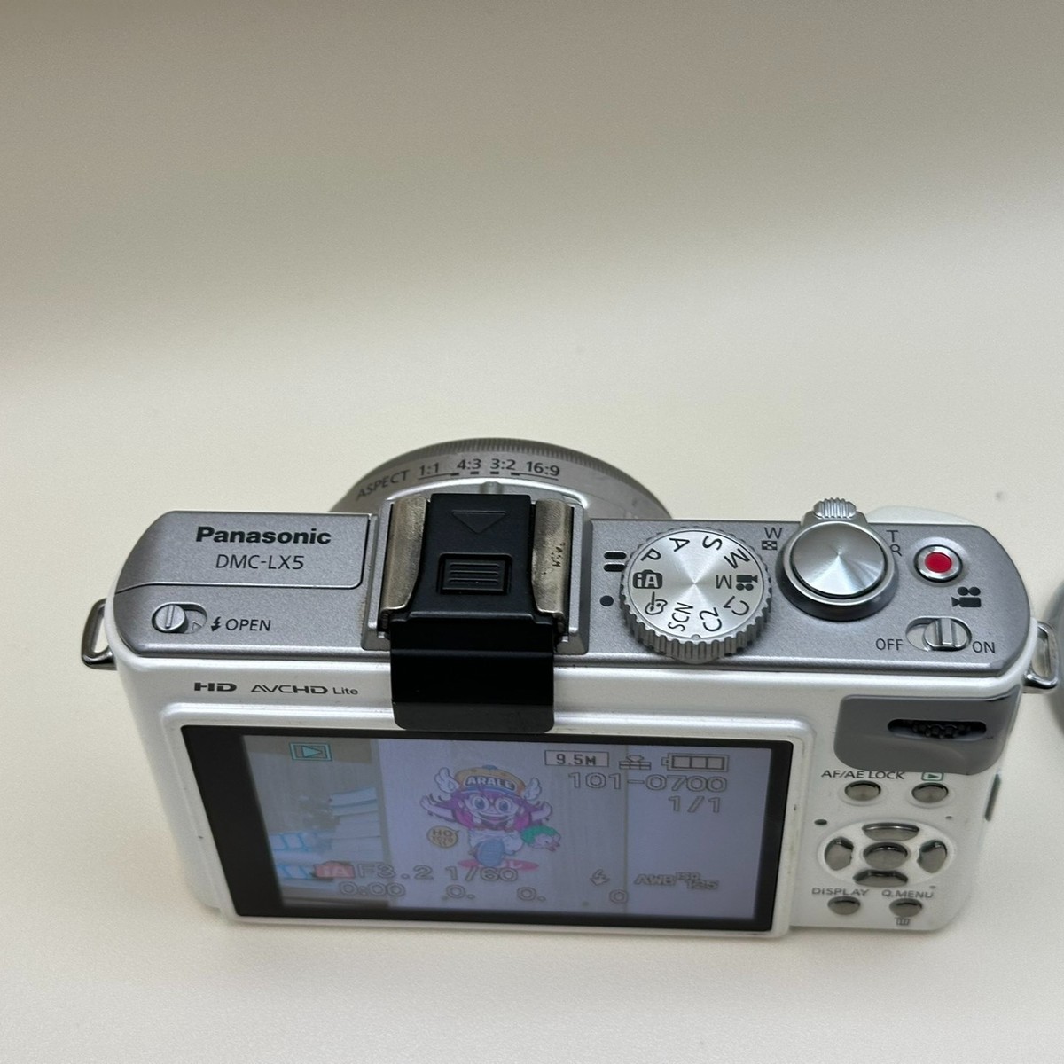 Panasonic LUMIX DMC-LX5 Digital Camera 10.1MP 3.8X Optical Zoom