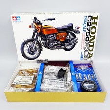 Honda CB750 Four Kit - Tamiya 16001 | kingshobby.com