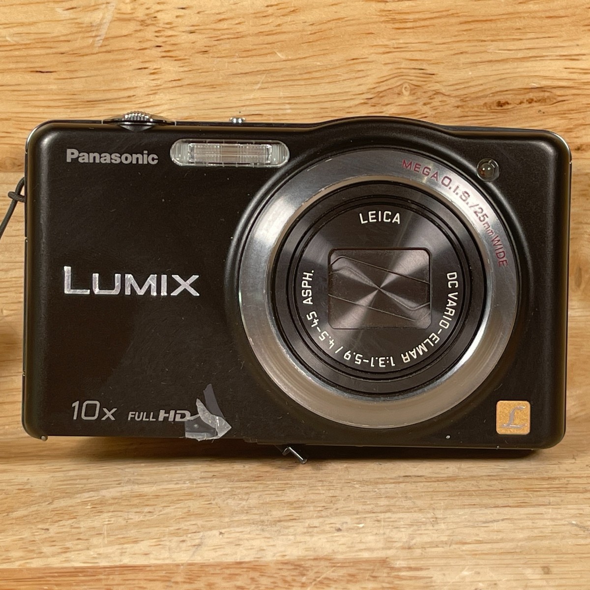 Panasonic Lumix DMC-SZ7 Digital Camera 3.0″ LCD Built-in Flash 10x