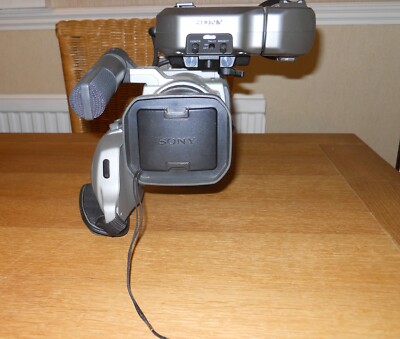 SONY VIDEO CAMERA RECORDER VX 9000 E 3CCD 20X ZOOM | eBay UK