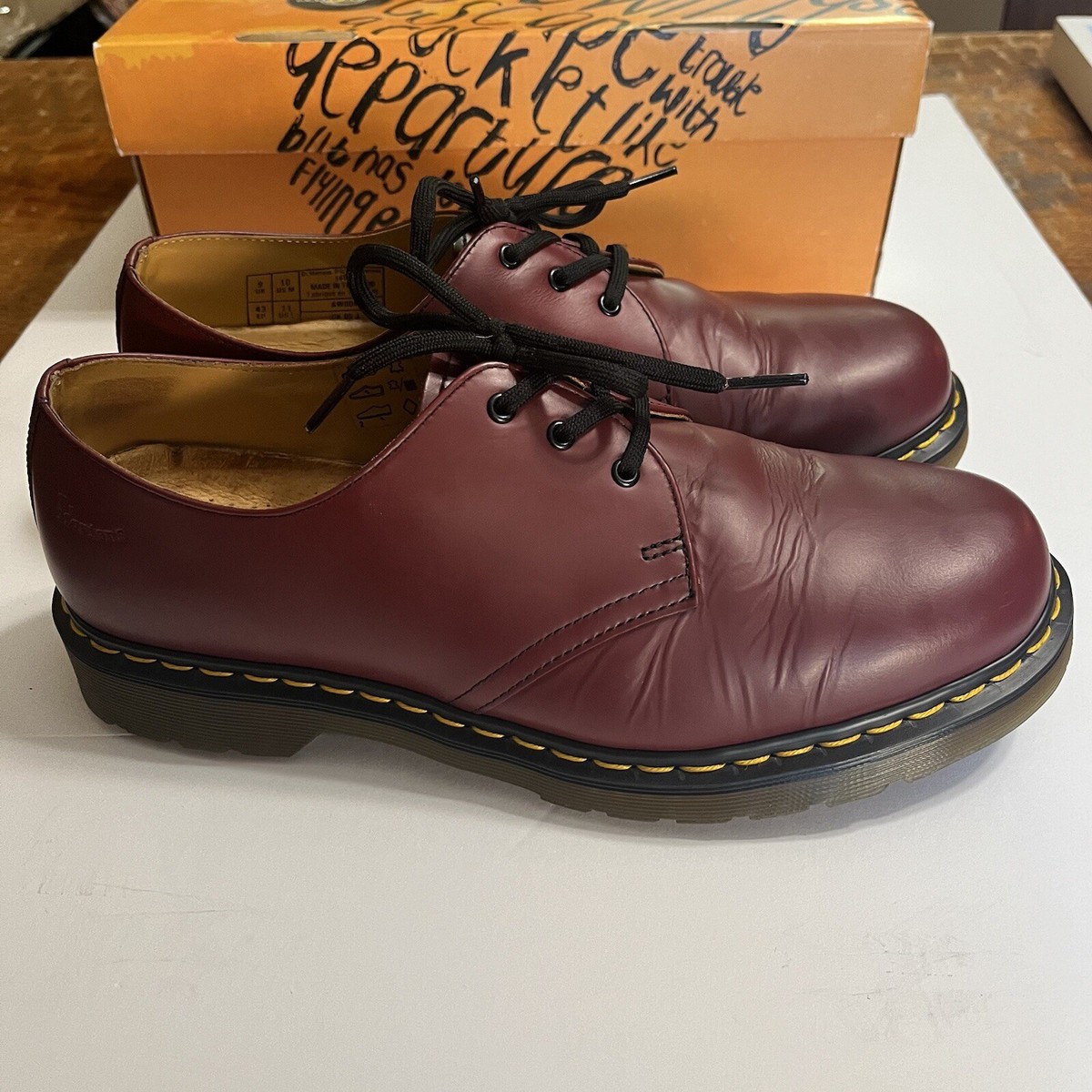 Dr. Martens Doc 1461 Cherry Red Rogue Shoes 9UK/10US/43EU Smooth
