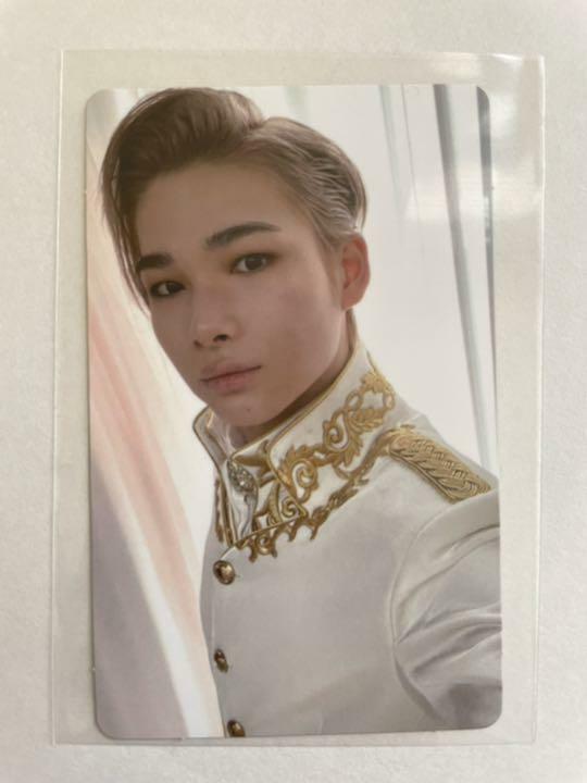 ENHYPEN NI-KI NIKI Official Photo card Border : Carnival Photocard