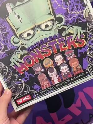 The Invisible Man-POP MART Universal Monsters Series Figure