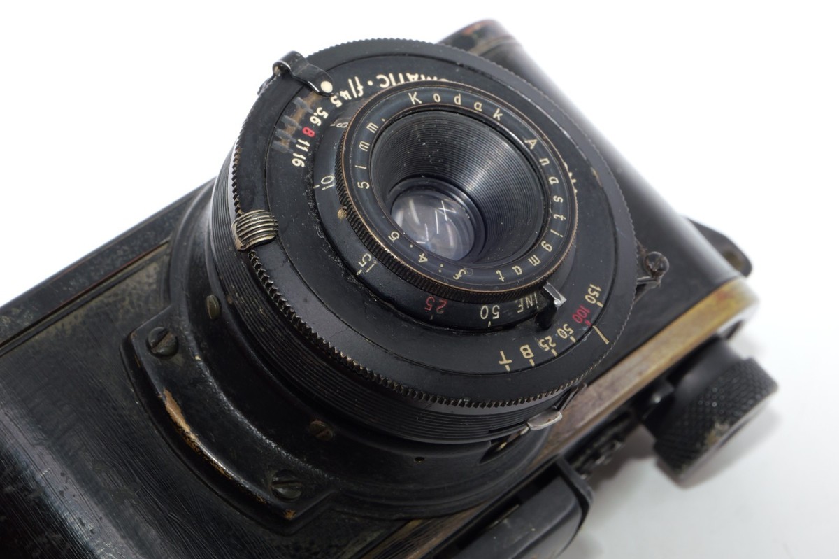 Kodak 35 PH324 WWII Military Camera in Black Finish. Display