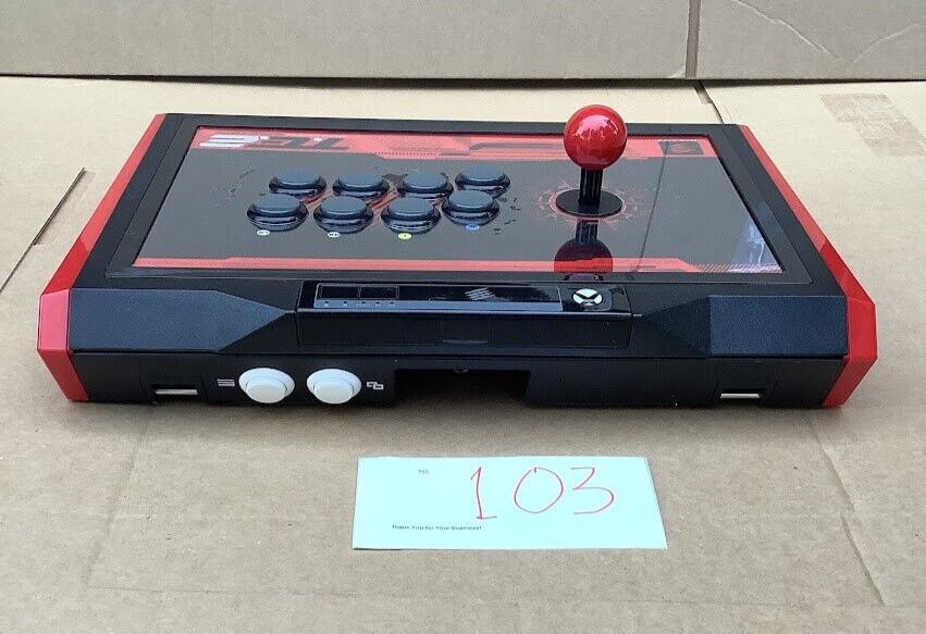 Street Fighter V Arcade FightStick TE2 By Mad Catz for Microsoft