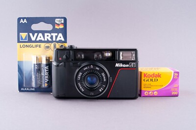 Nikon L35AF ISO400 35mm Point and Shoot Film Camera | eBay