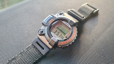 Casio Cyber Max JG-300 Punch Force Game Rare Vintage Rare Cybermax