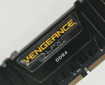 Corsair 8GB DDR4 3000 Desktop DIMM RAM VENGEANCE LPX XMP PC4-24000
