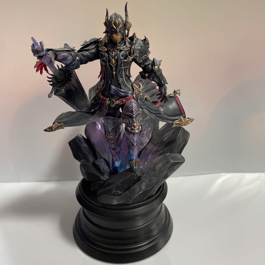 Final Fantasy XIV Dark Knight Shadowbringers Collector's Edition