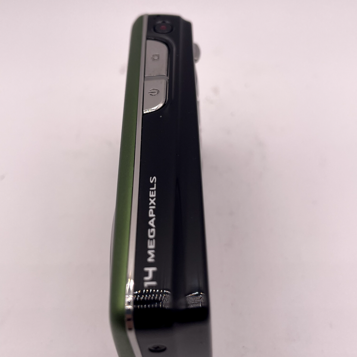 Kodak EasyShare M532 12MP Digital Camera – Green – Cracked