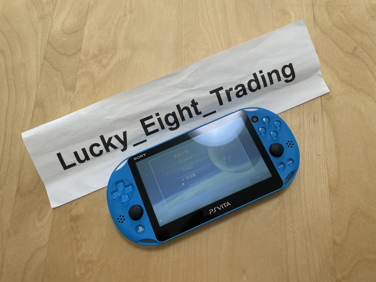 PlayStation Vita PCH-1000 青 8Gメモリカード ソフトケース付 SONY PS