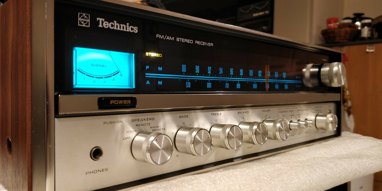 Technics SA-5200A FM / AM-stereo receiver (1973-74) | eBay