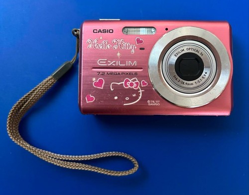 Casio Sanrio Hello Kitty Digital Camera EXILIM EX-Z75 7.2 mega