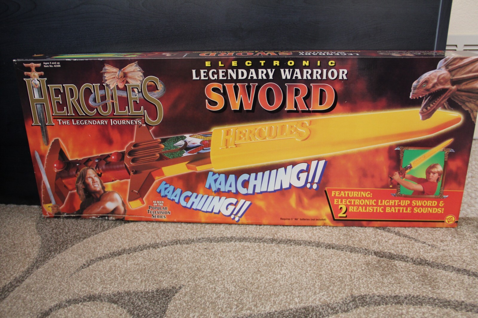 HERCULES The Legendary Journeys - Legendary Warrior Sword 1995 Toy