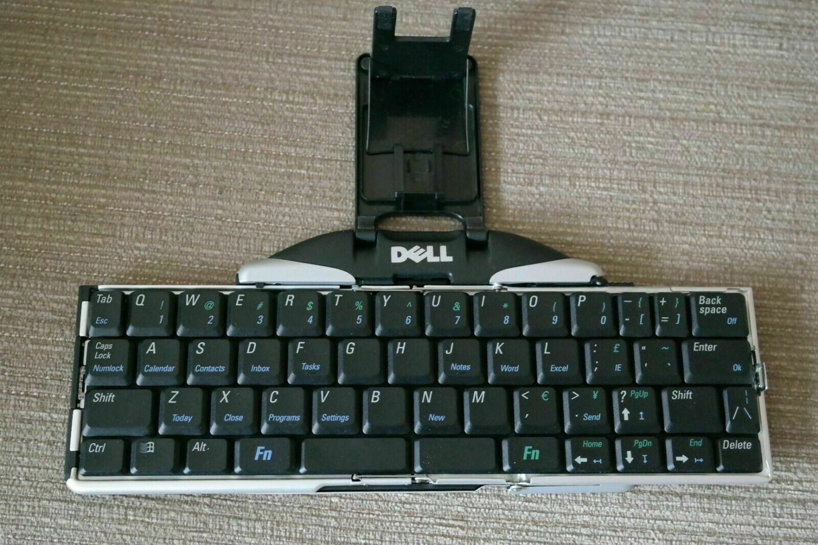 Think Outside DELL折りたたみワイヤレスキーボード - XTBT01(eBay公認