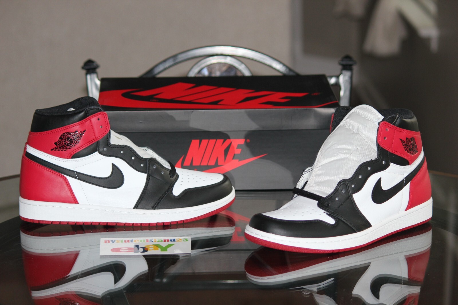 Deadstock Nike Air Retro Jordan 1 High OG Black Toe 2016 Release