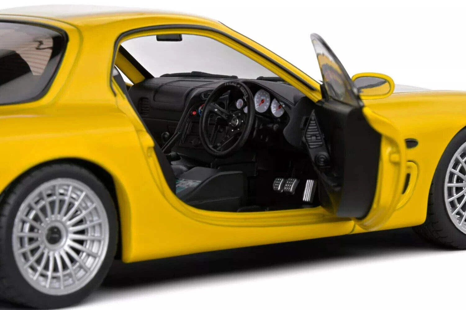1/18 Mazda RX-7 FD RS 1994 JDM Style Yellow Diecast Model Car by