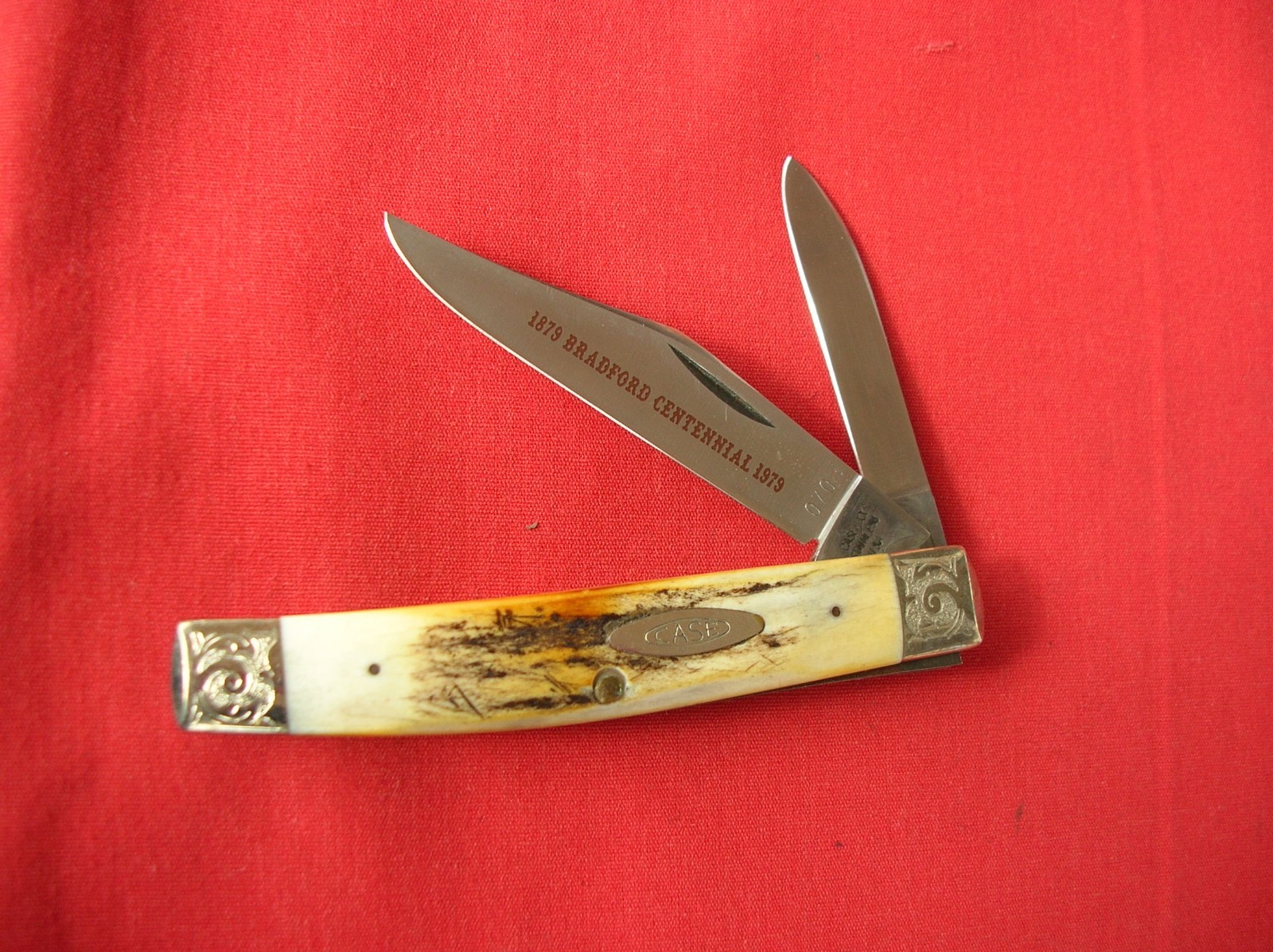 CASE XX 5292 SSP 2 BLADE SCROLLED BOLSTERS STAG HANDLES 1979 KNIFE