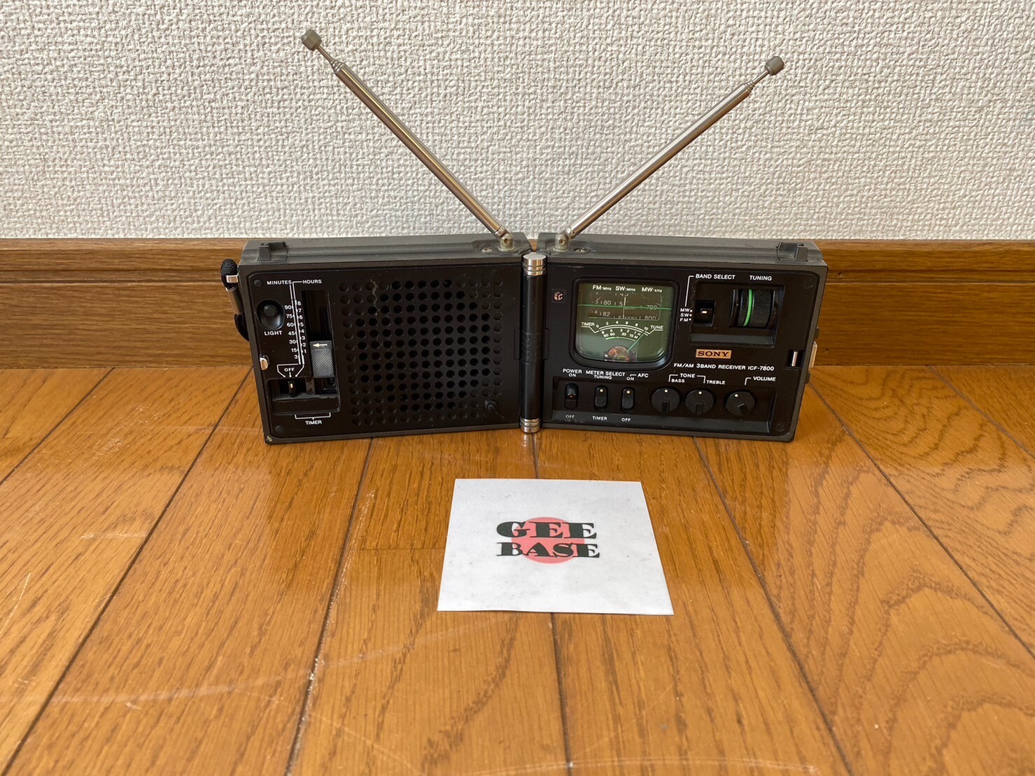 SONY ICF-7800 AM/FM/SW 3 Bands Receiver Model Small and foldable