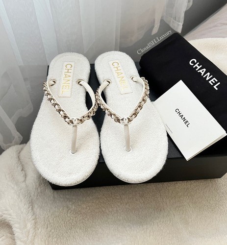 Auth Chanel Classic Chain CC Logo White Thong Sandals G39886