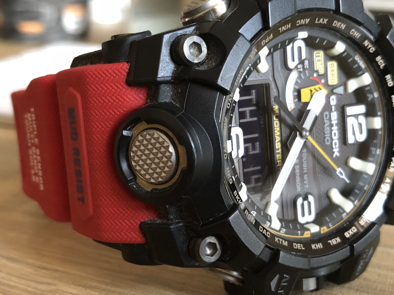 GENUINE CASIO Original G-SHOCK Red Watch Band GWG-1000RD-4A GWG