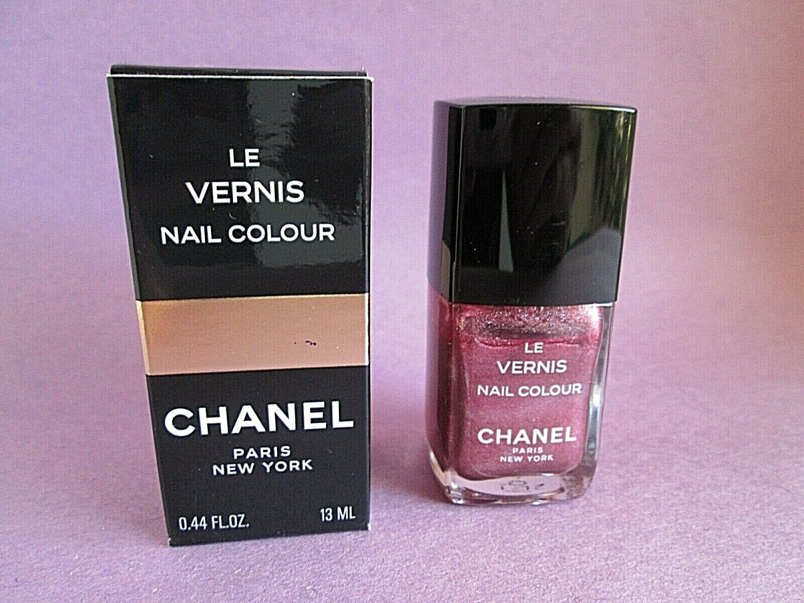 Sirocco 34 Vintage Chanel Le Vernes Nail Colour 156.591 New in Box