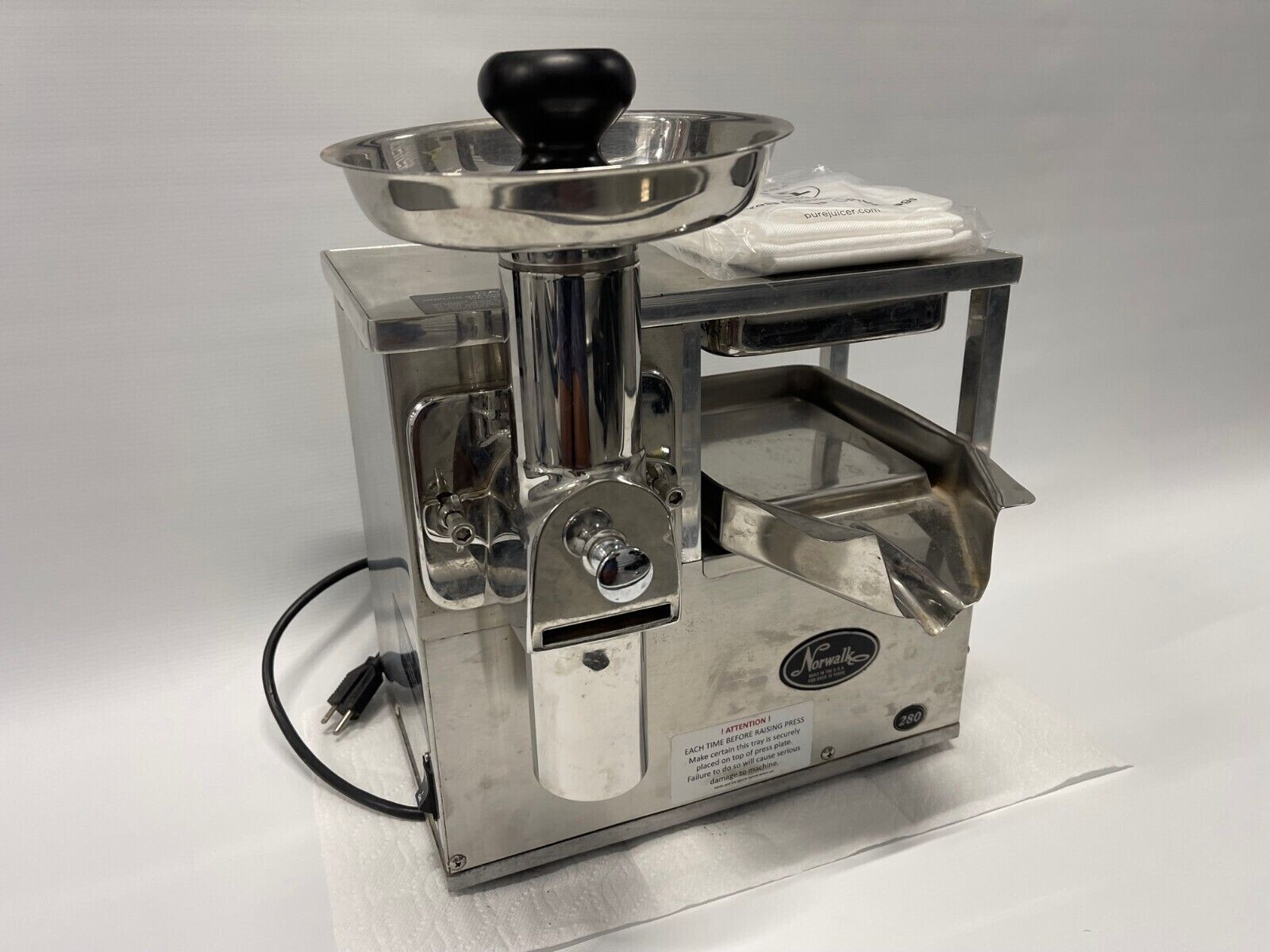 Norwalk ノーウォーク 280 コールドプレスジューサー 2019年製 Norwalk