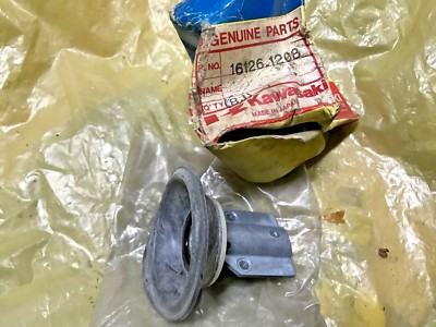 Kawasaki 88-89 ZX500 B1/B2 GPX500R Valve Vacuum Carburetor NOS