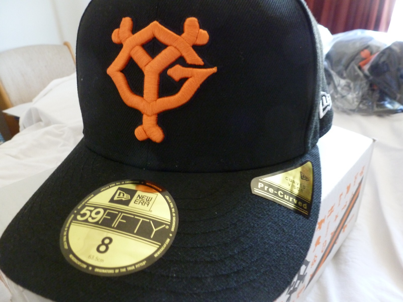 NWT NEW ERA 59/FIFTY TOKYO YOMIURI GIANTS Baseball Cap Hat Blk