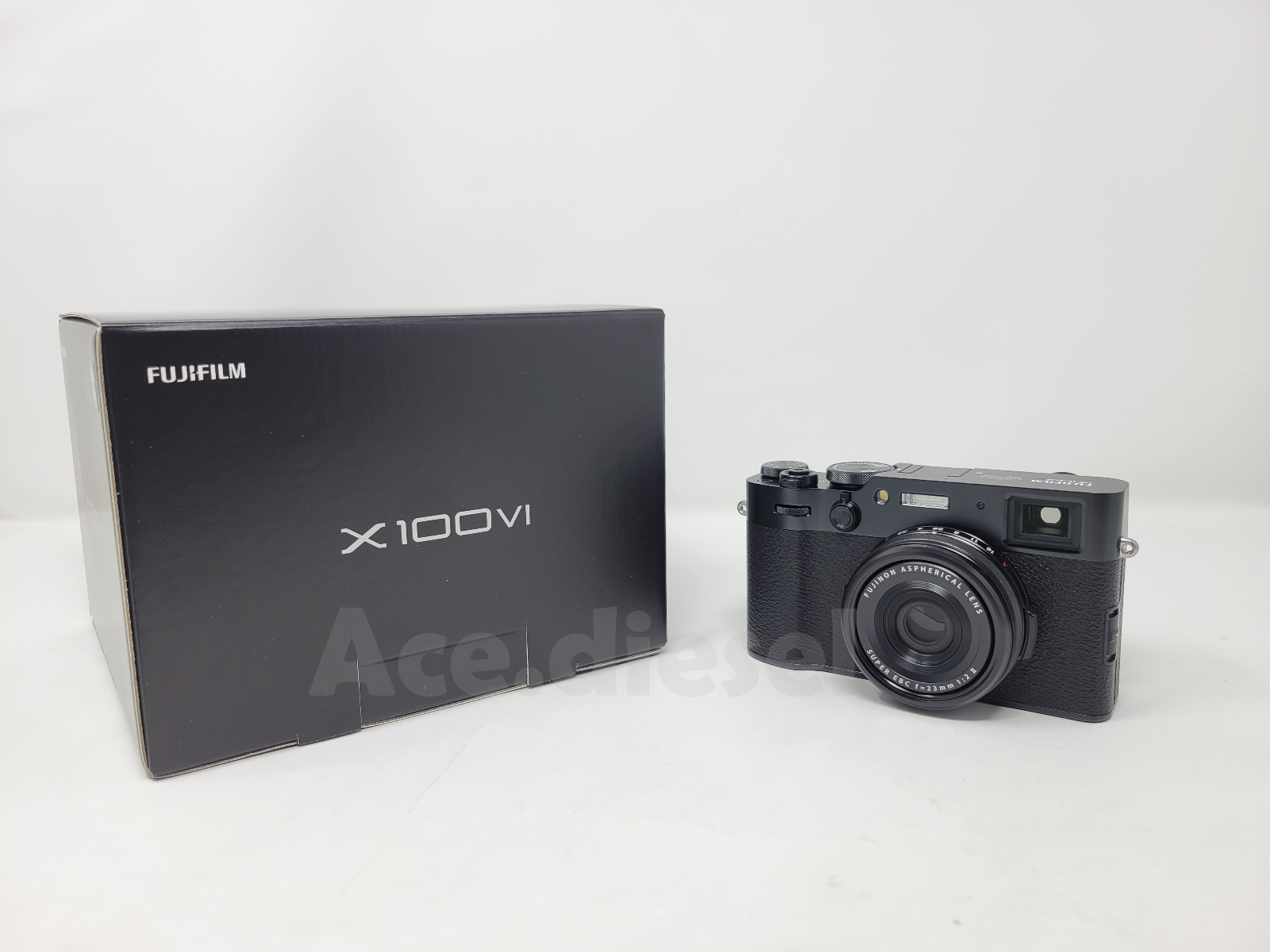 ✨📷 Fujifilm X-Series X100VI 40.2MP Compact Camera - Black [Brand