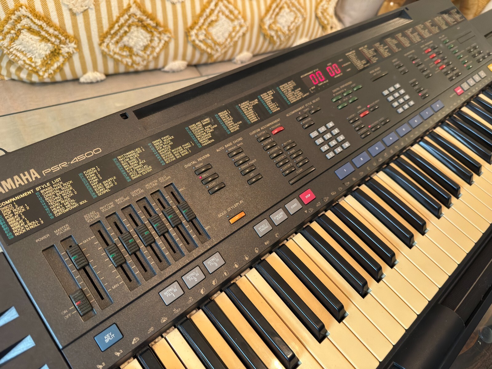 YAMAHA PSR-4500 Synthesizer Keyboard - RARE Made in Japan Tested