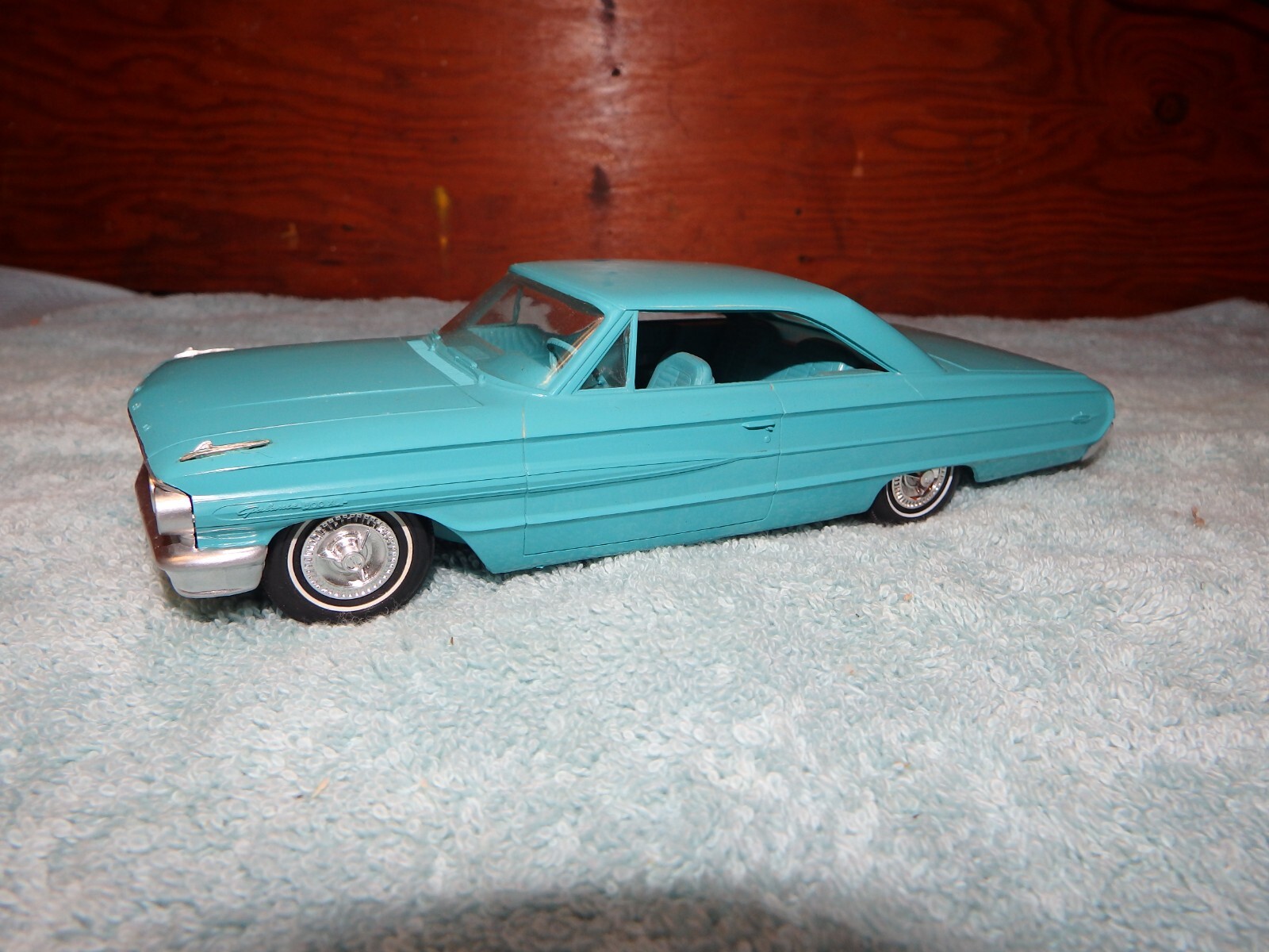 1964 FORD GALAXIE 500 XL DEALER PROMO MODEL CAR 1/25 Scale