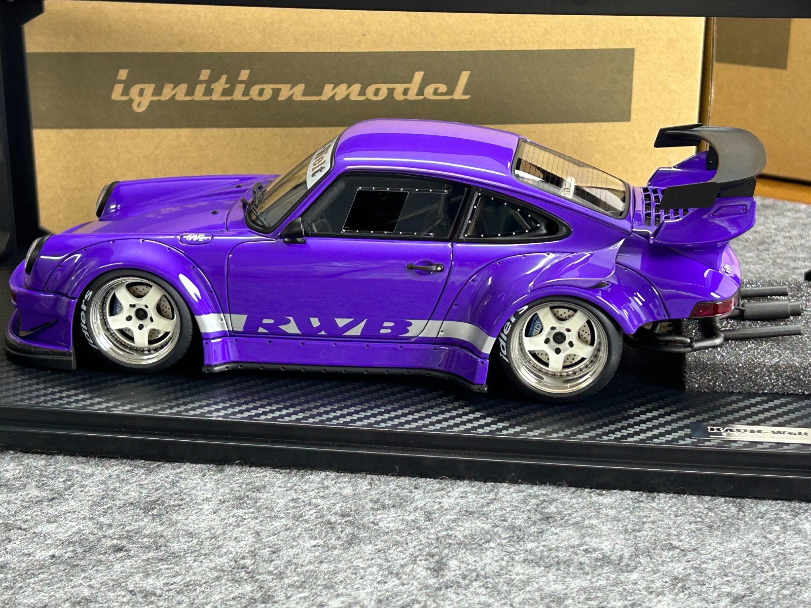 1/18 イグニッションモデル RWB 930 ignition ig3694 IG3694 1/18 RWB