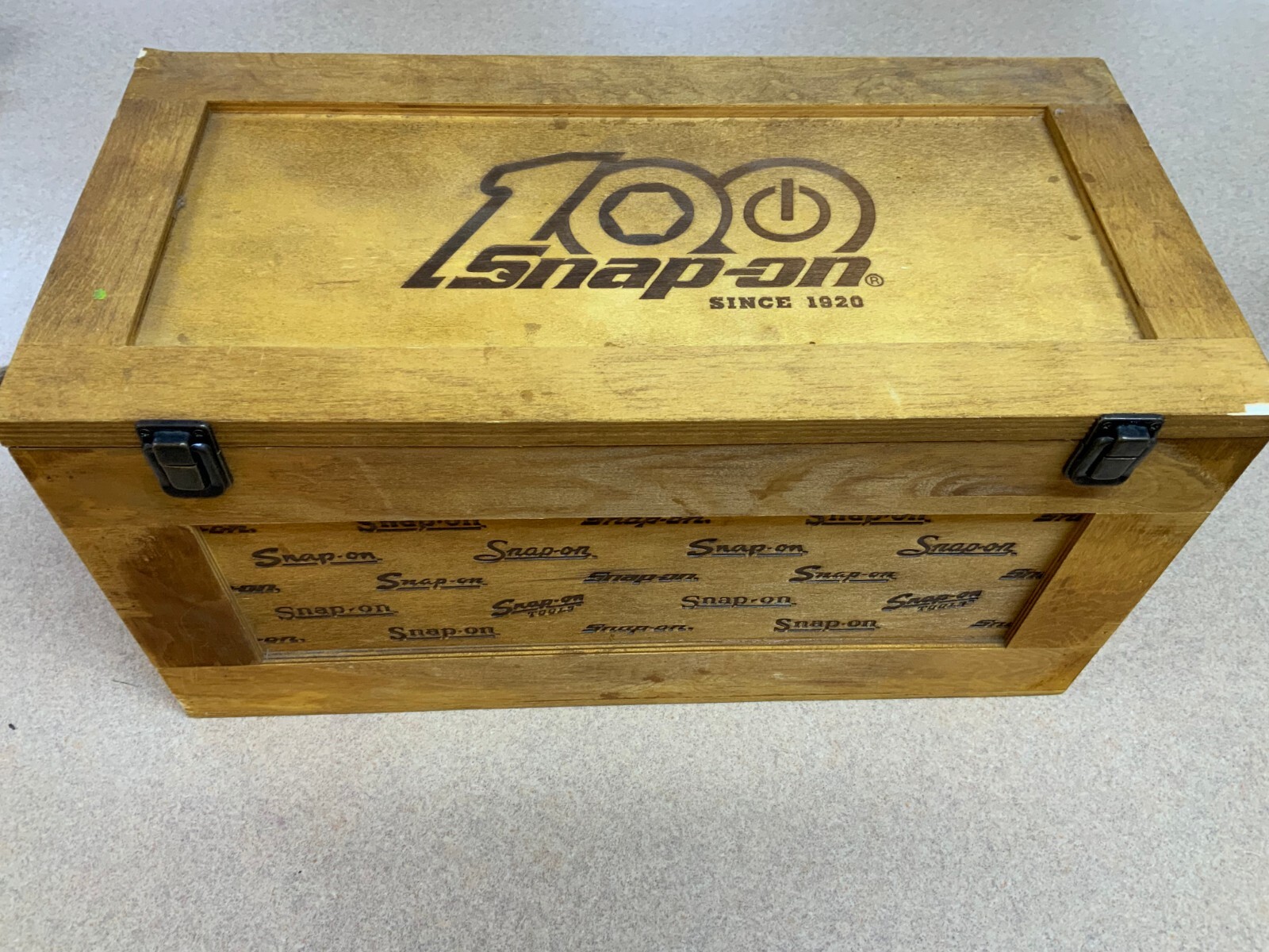 Snap-On Tools 100th Anniversary Poker Set Wooden Crate | eBay