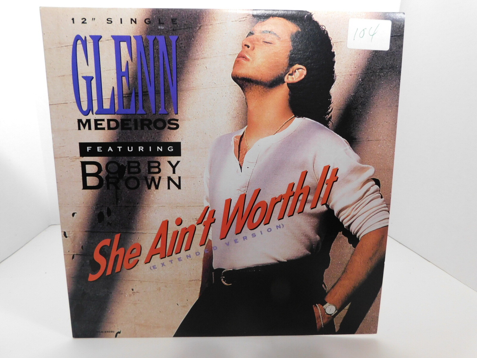 Glenn Medeiros Featuring Bobby Brown – She Ain't Worth It 12
