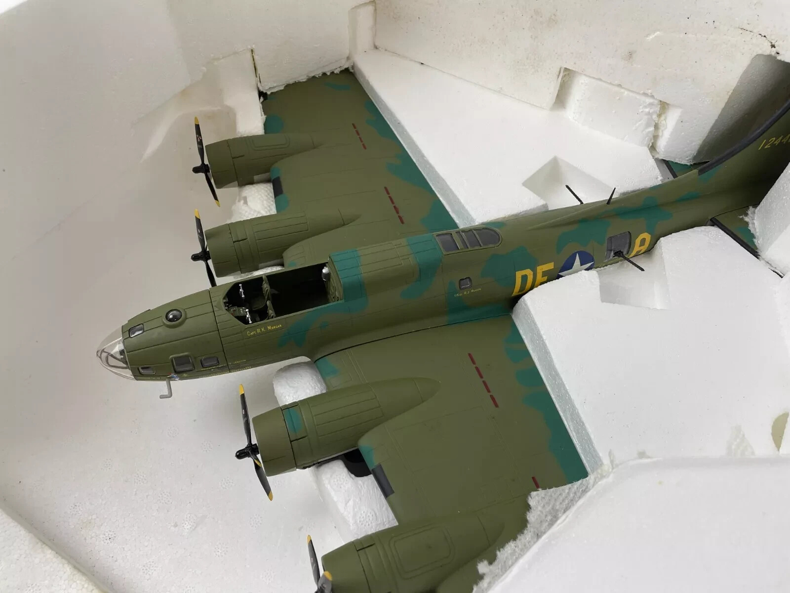 Collectors FIND! Franklin Mint/Armour 1/48 B17 Flying Fortress