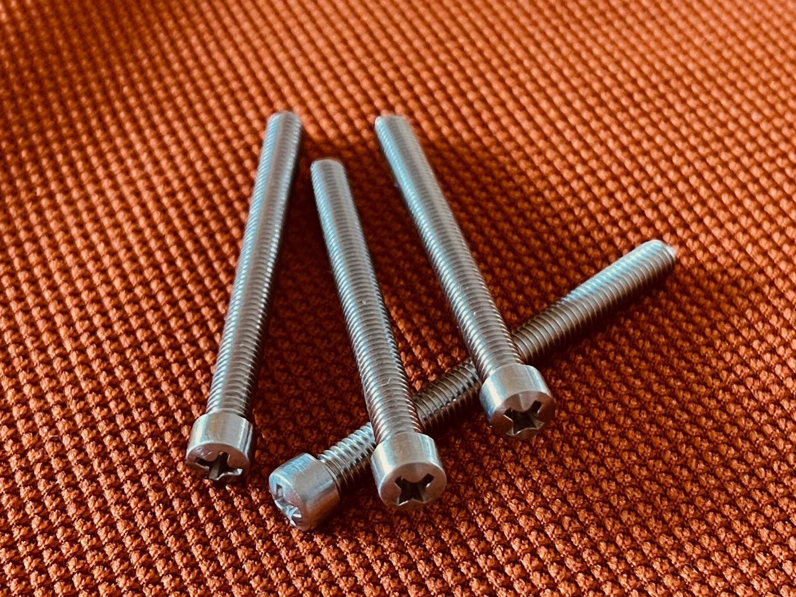 $_32.JPG?set_id=880000500F