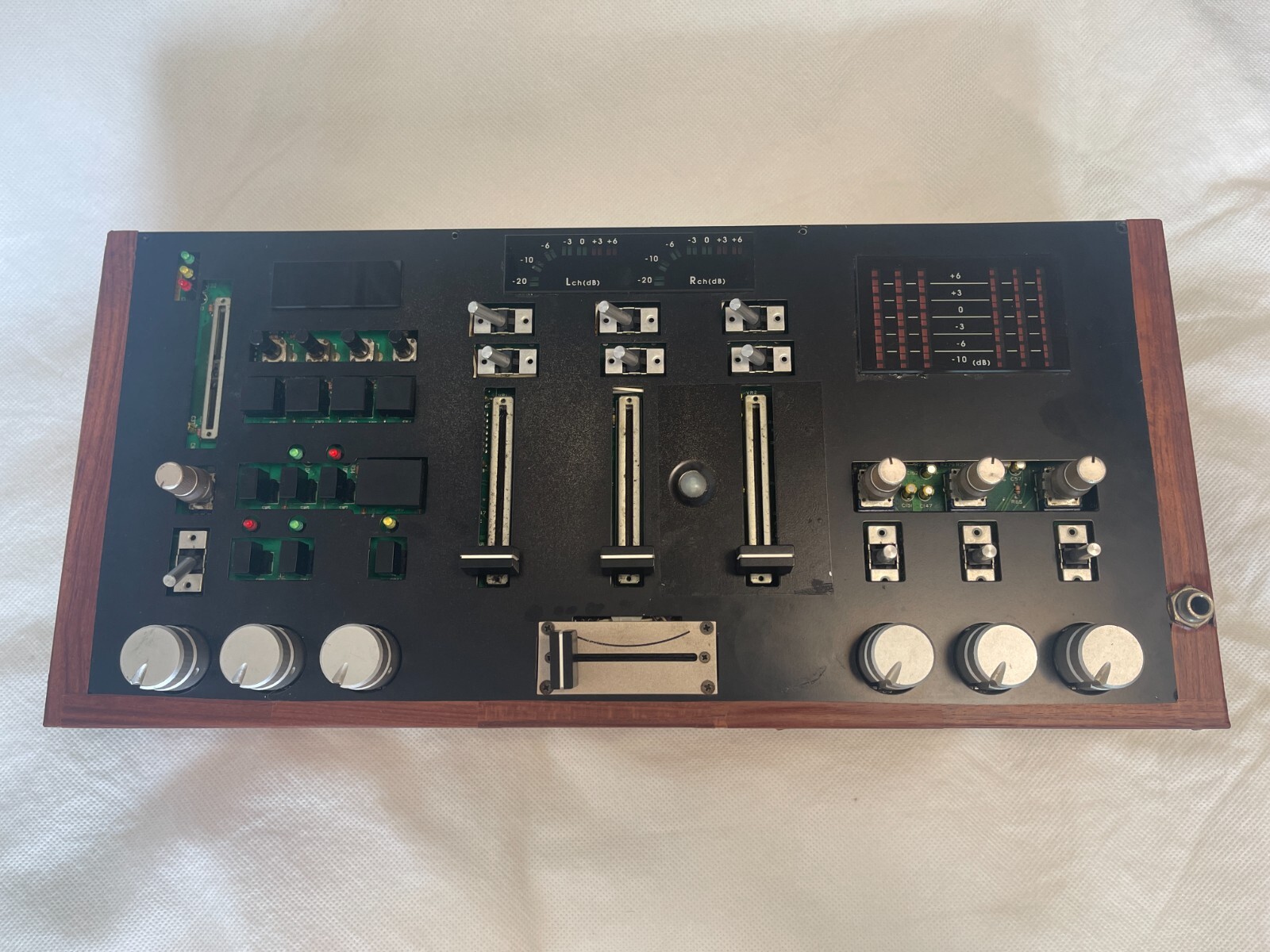For Parts】Vestax MW-3000 DJ Mixer Professional Mixing Workstation