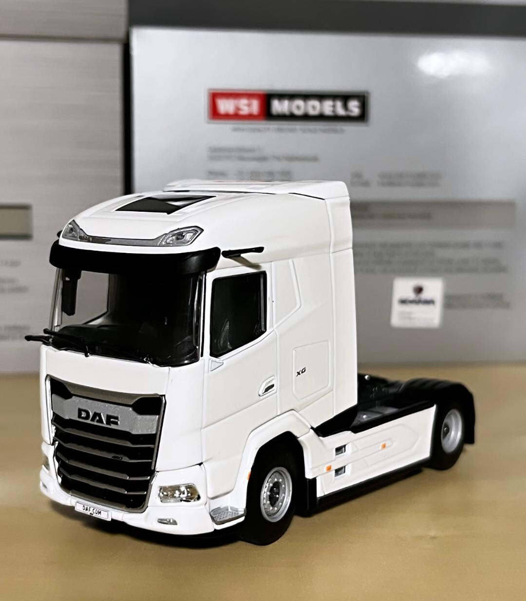 DAF XG (new 2023) 4x2 , WSI truck models 03-2047 1:50 | eBay