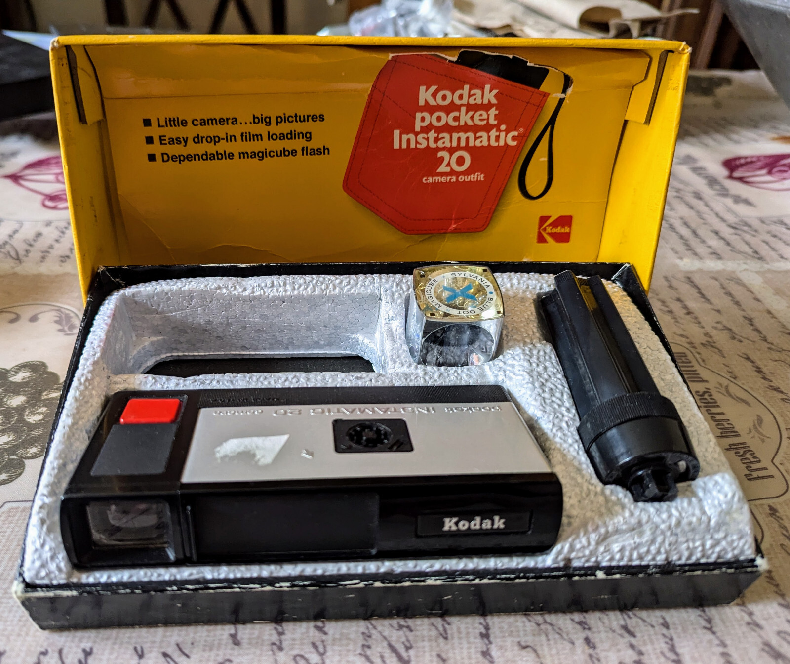 Kodak Pocket Instamatic 20 Camera Outfit - untested - Vintage | eBay